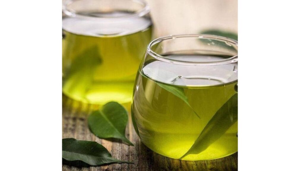 Green Tea helps to reduce gynecomastia. 